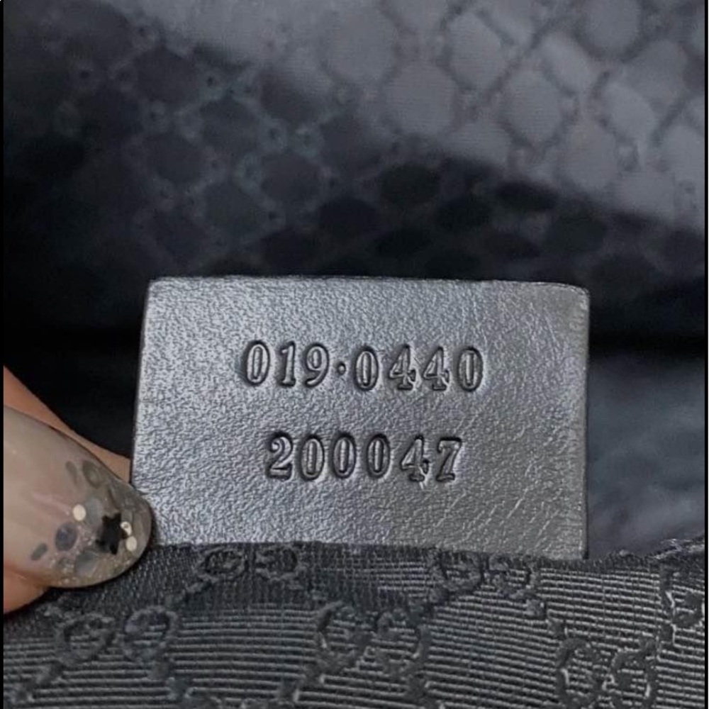 COPY - Genuine Gucci Large Black GG Guccissima luggage - Picture 2 of 6